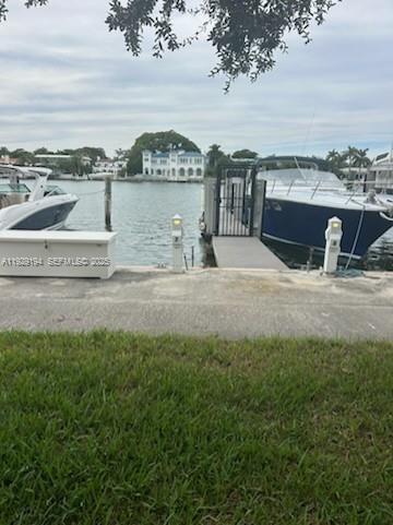 5401 Collins Ave # 13-7