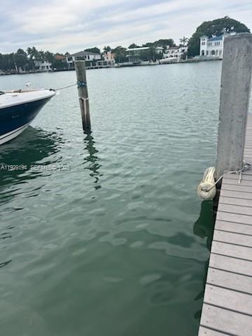 THE CARRIAGE HOUSE CONDO - Land