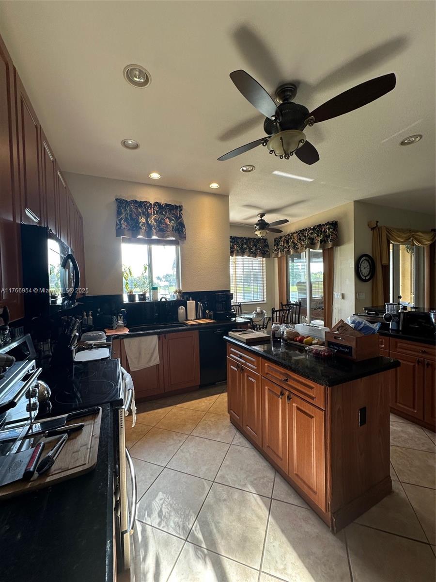 Palm Isles Estates - Residential