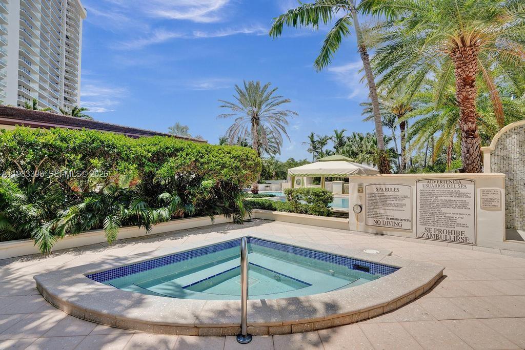 WILLIAMS ISLAND - Residential