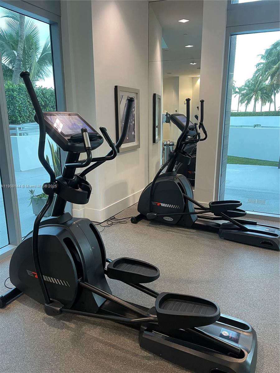 WIND CONDO - Residential Lease