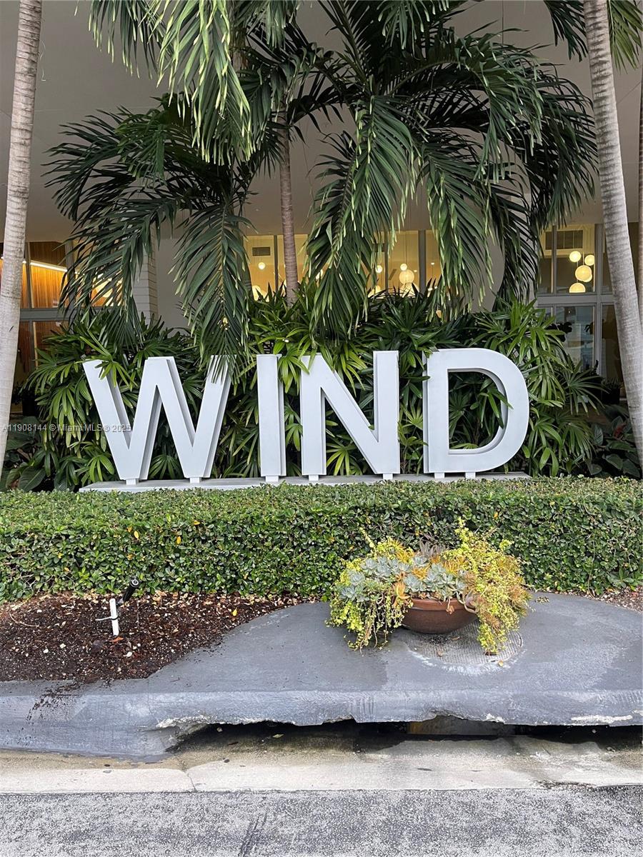 WIND CONDO - Residential Lease