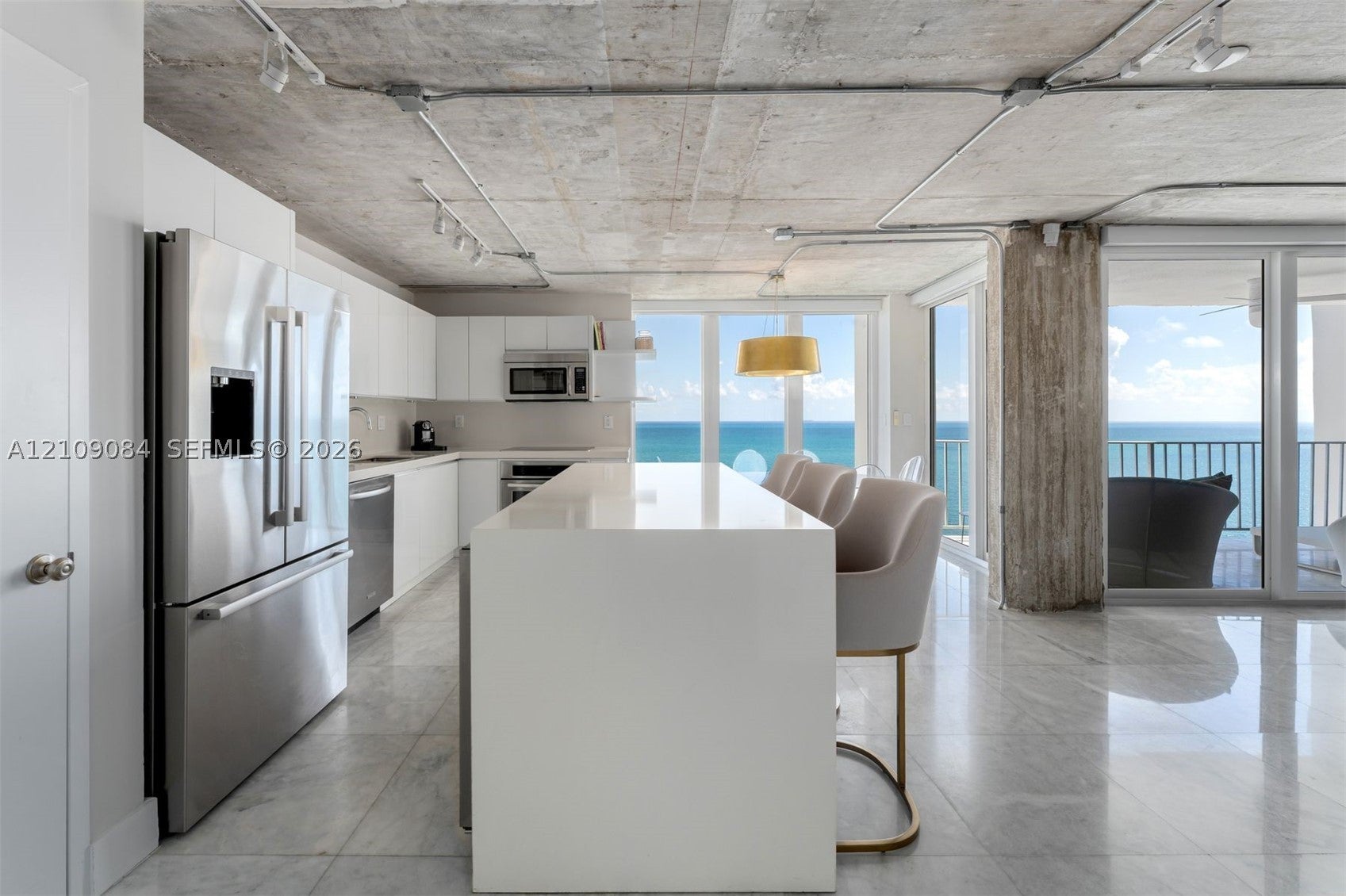 881 Ocean Dr 23C