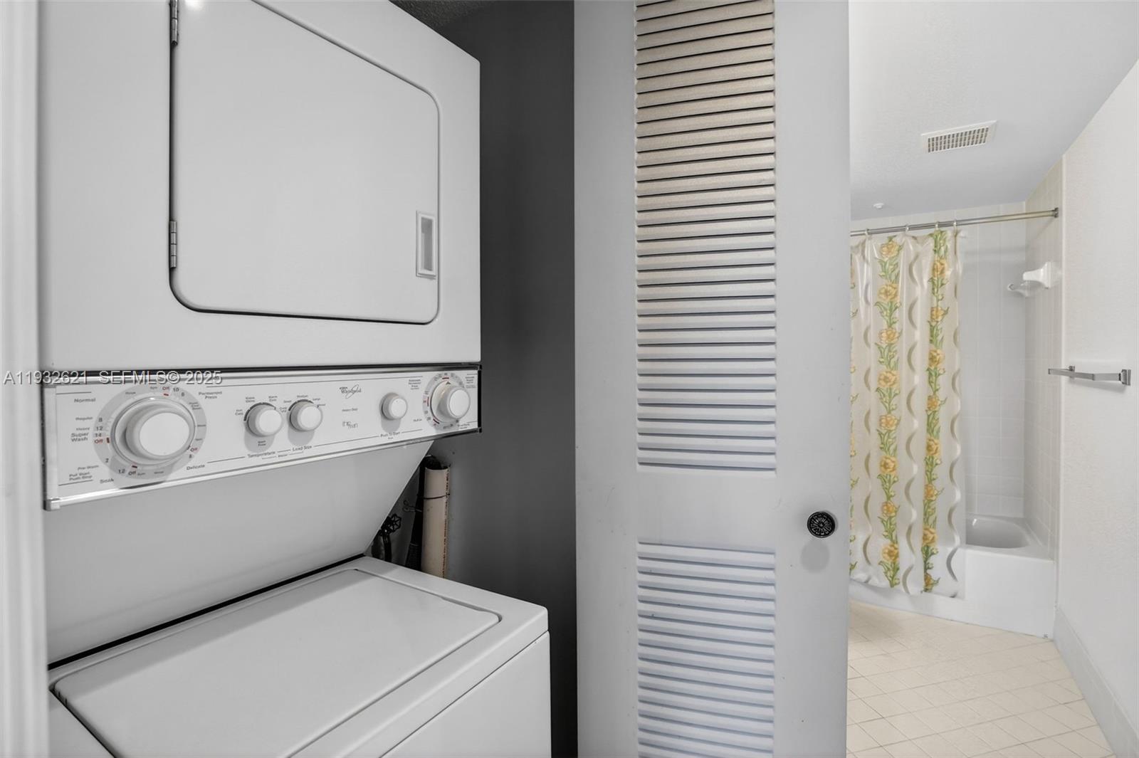 PLYMOUTH AT CENTURY VILLA - Residential