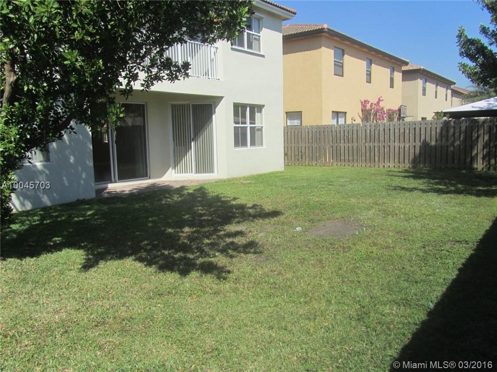 Century Gdns/Tamiami - Residential Lease