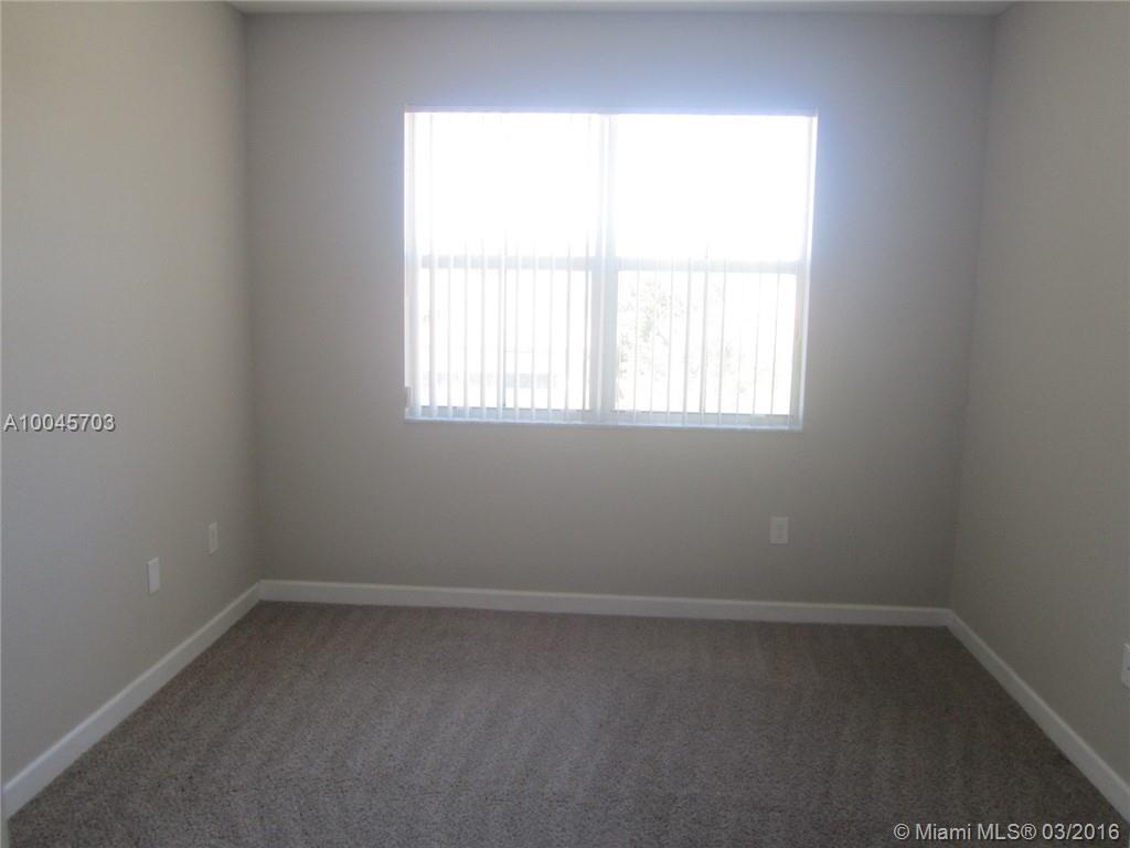 Century Gdns/Tamiami - Residential Lease