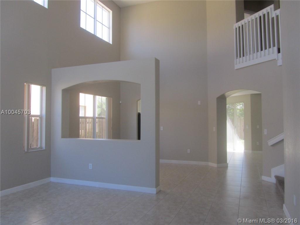 Century Gdns/Tamiami - Residential Lease