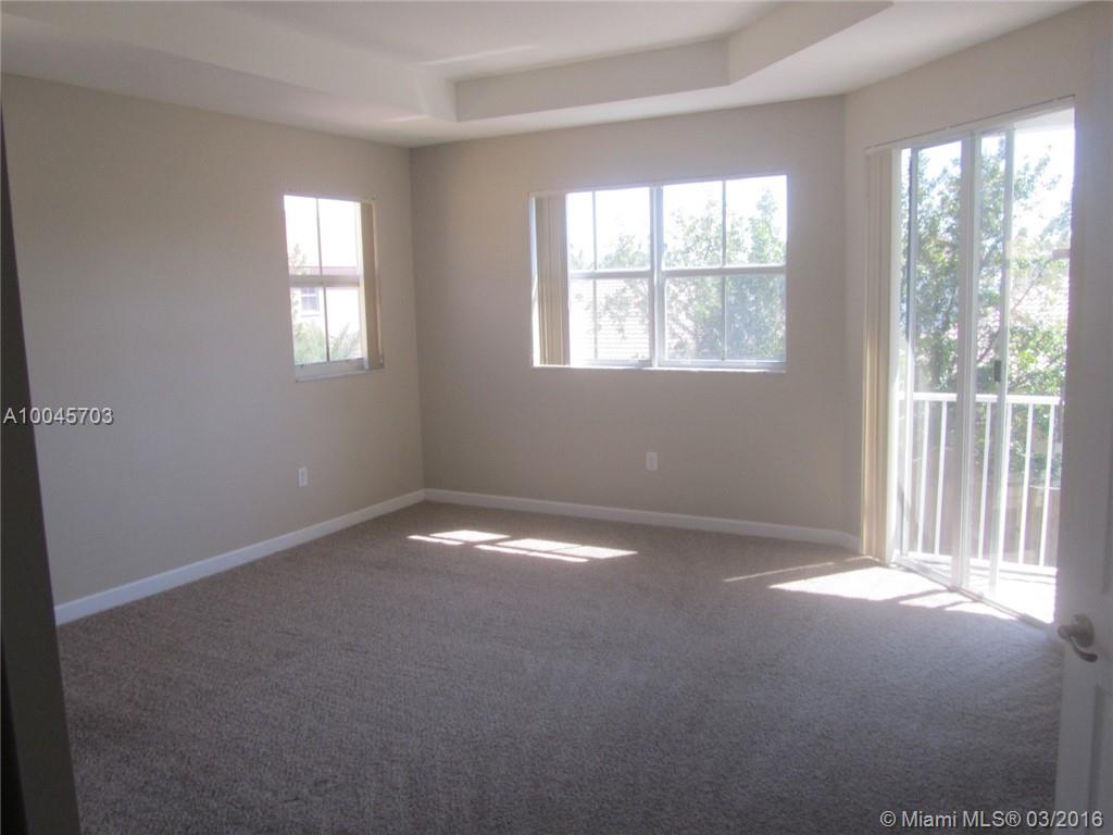 Century Gdns/Tamiami - Residential Lease