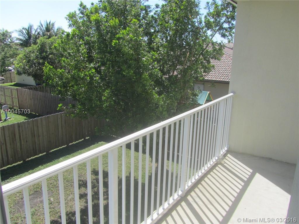 Century Gdns/Tamiami - Residential Lease