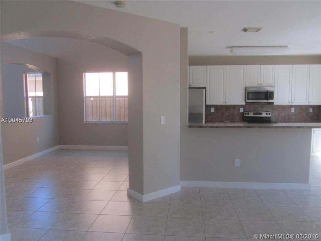 Century Gdns/Tamiami - Residential Lease