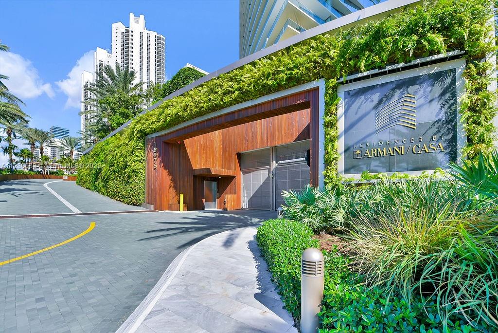 18975 COLLINS CONDO - Residential