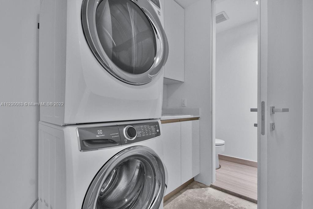 18975 COLLINS CONDO - Residential