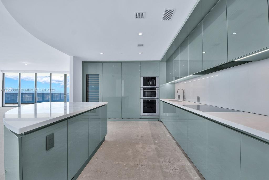 18975 COLLINS CONDO - Residential