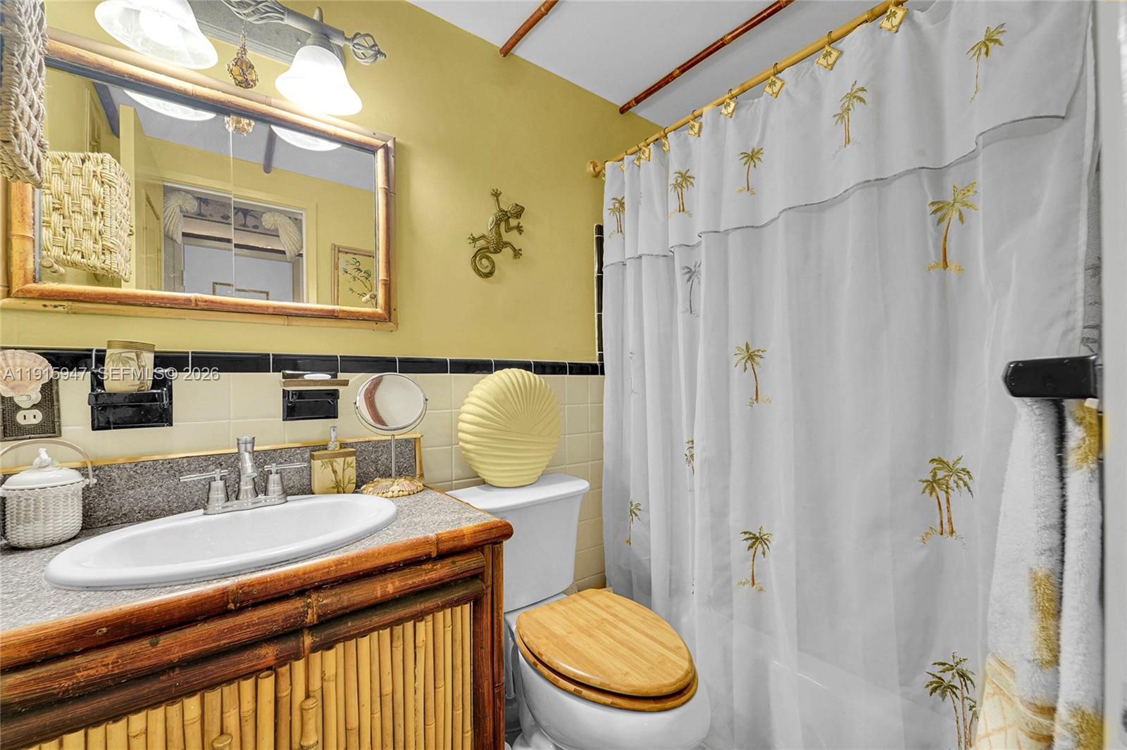 DIPLOMAT GARDEN CO-OP - Residential