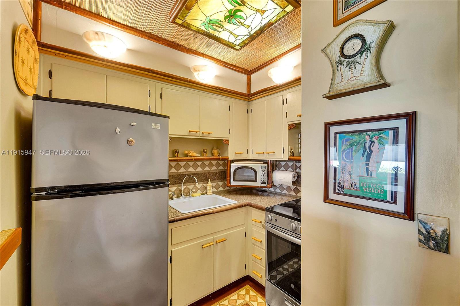 DIPLOMAT GARDEN CO-OP - Residential