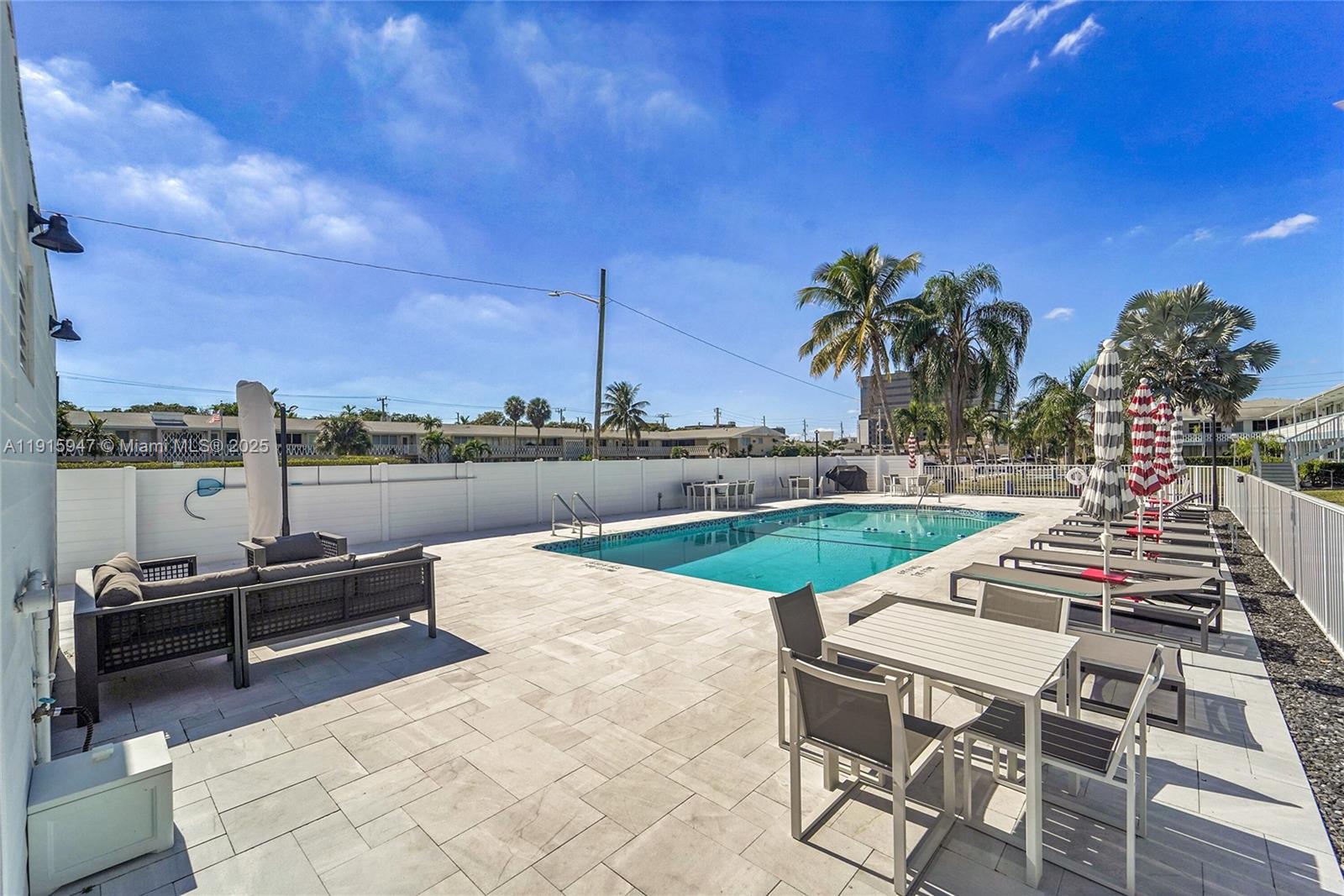 DIPLOMAT GARDEN CO-OP - Residential