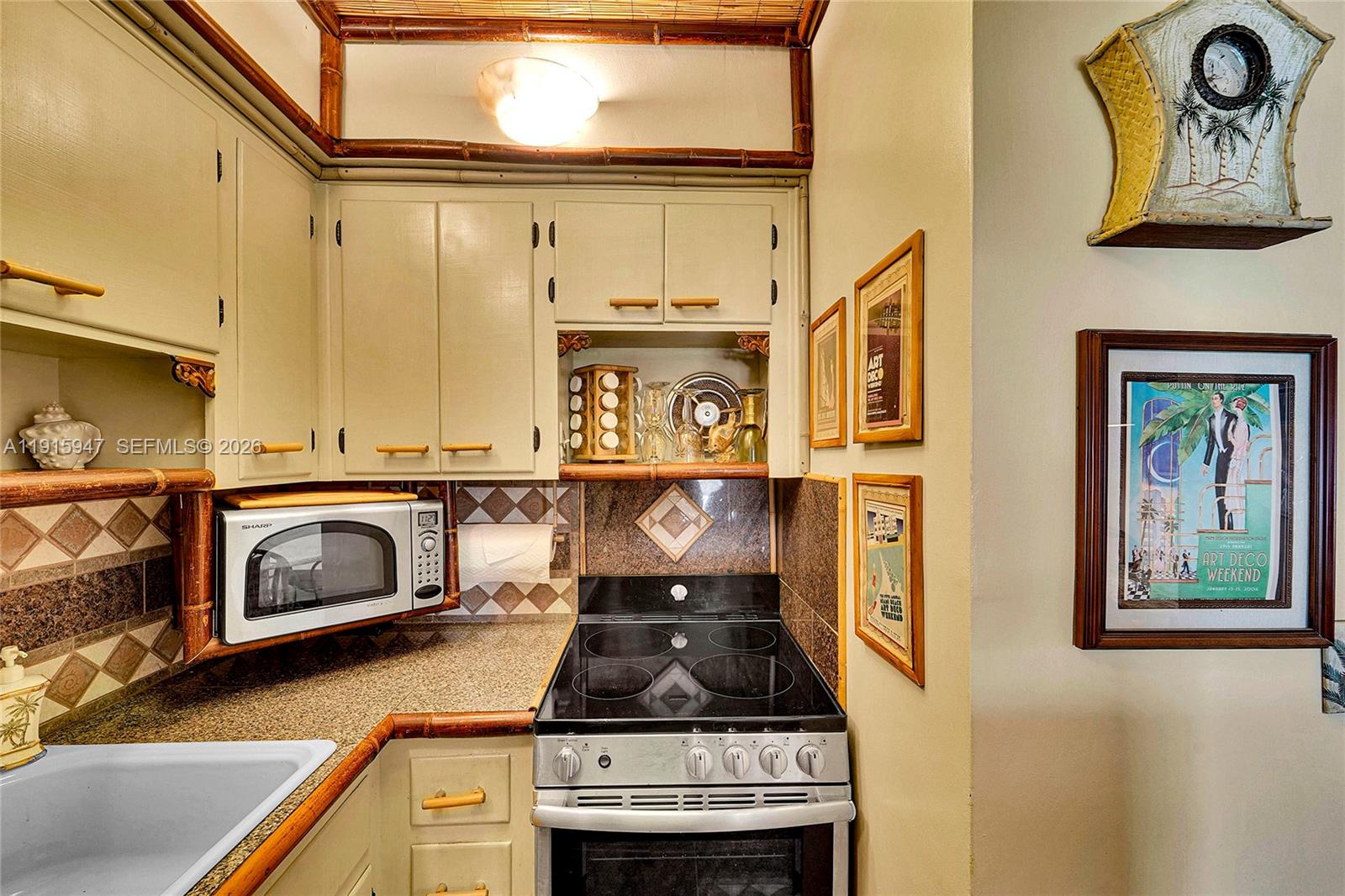 DIPLOMAT GARDEN CO-OP - Residential