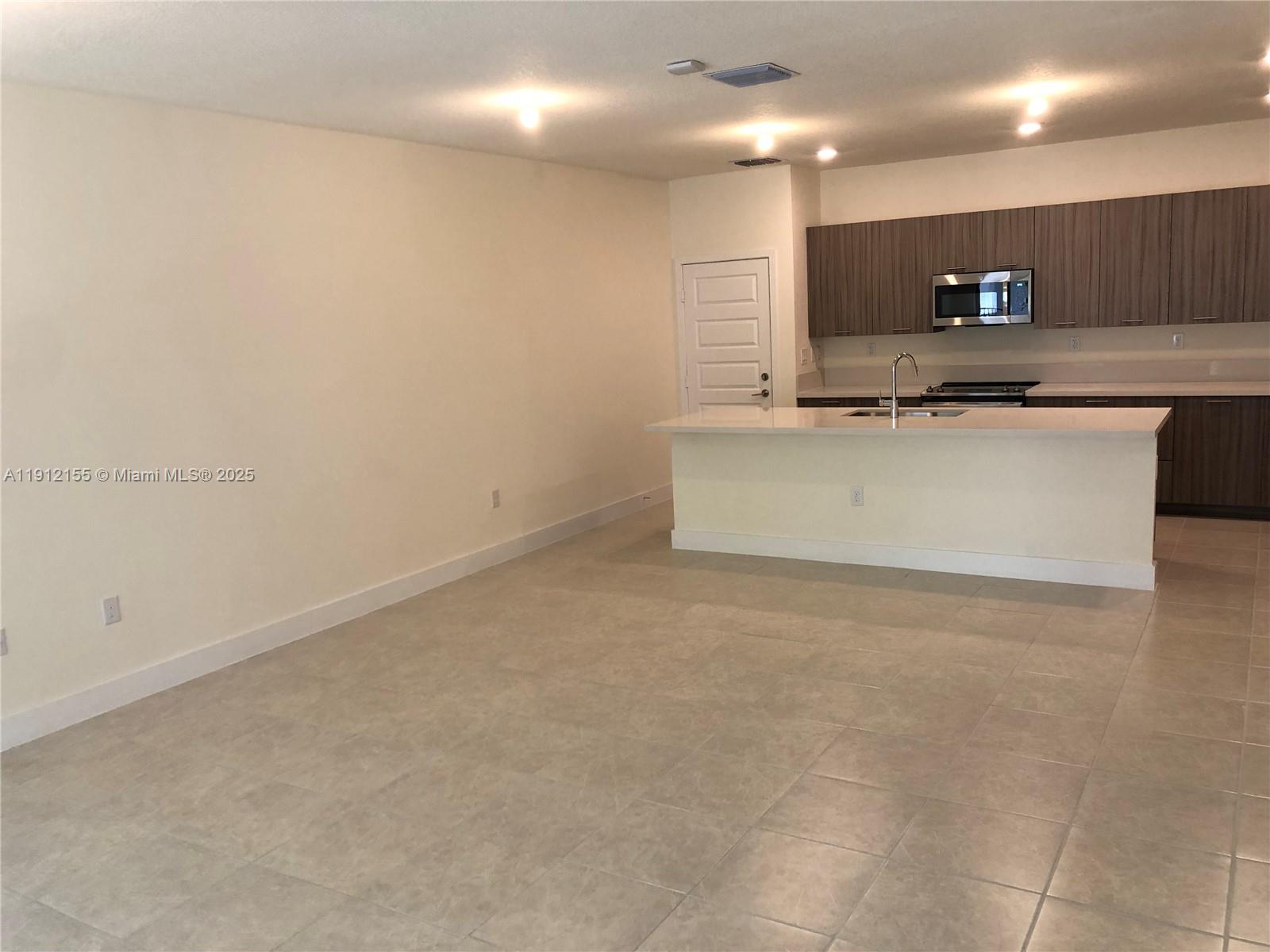 Urbana at the Residences - Residential Lease