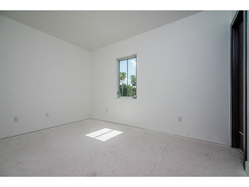 Oasis Park Square - Residential