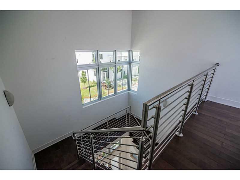 Oasis Park Square - Residential