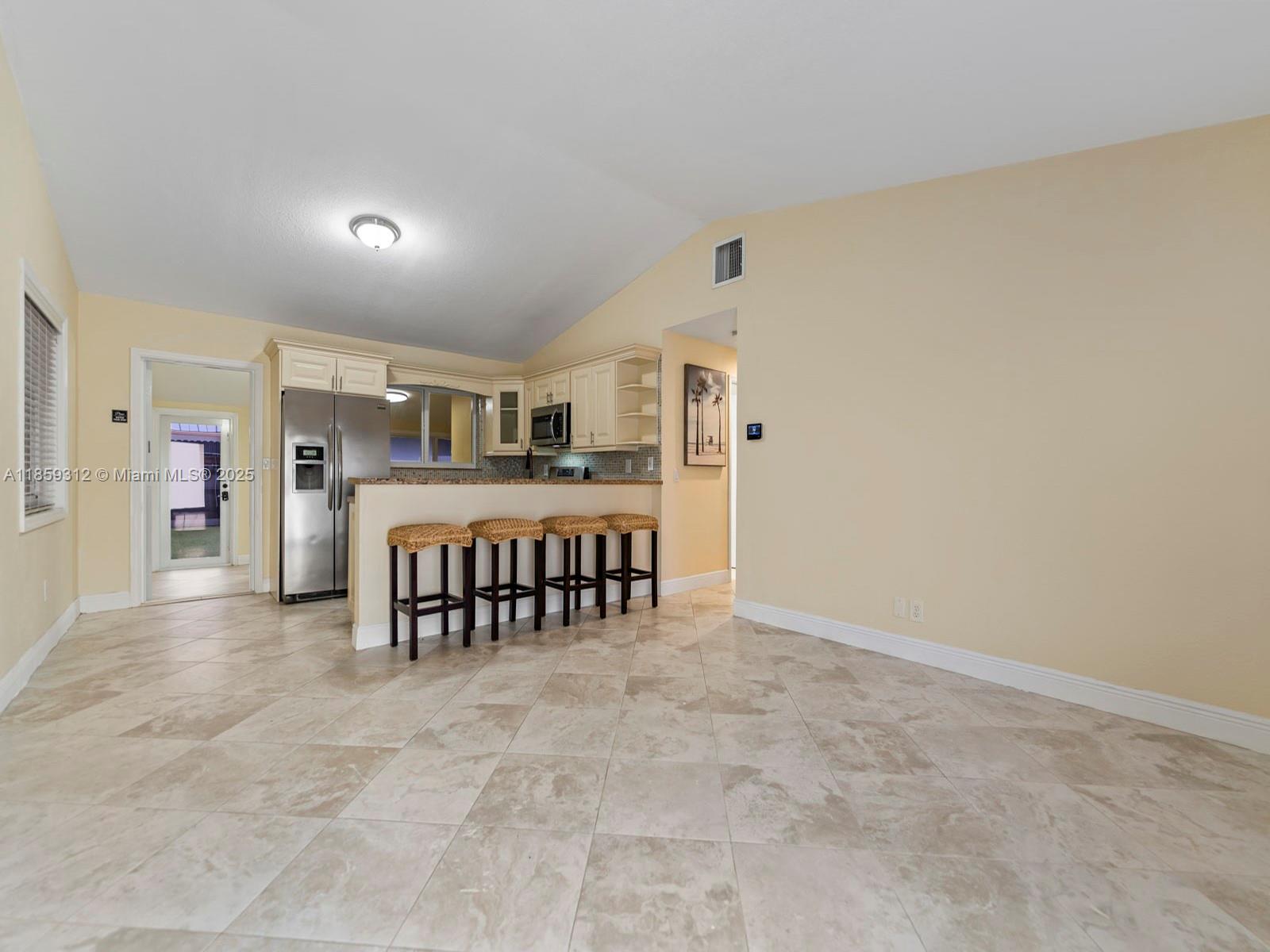 LARGO SOUND PARK - Residential Lease