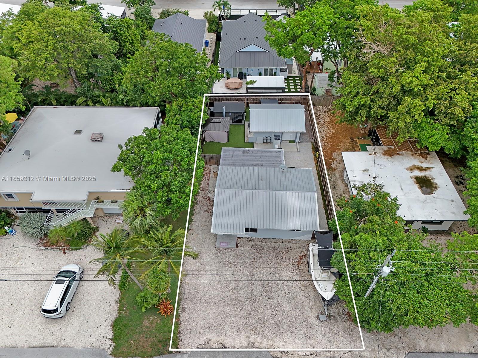 LARGO SOUND PARK - Residential Lease