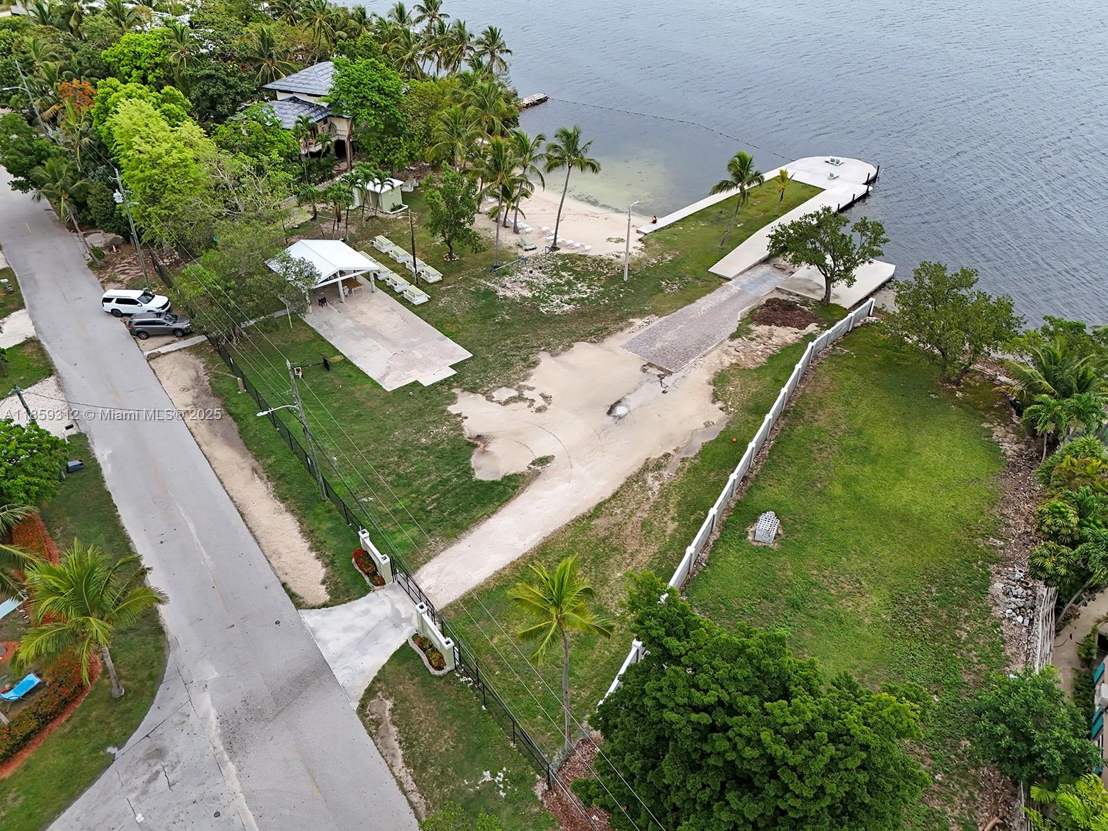 LARGO SOUND PARK - Residential Lease