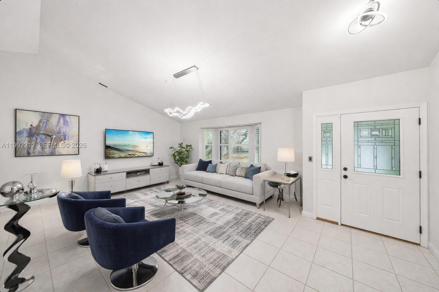 SHORES 1 - Residential