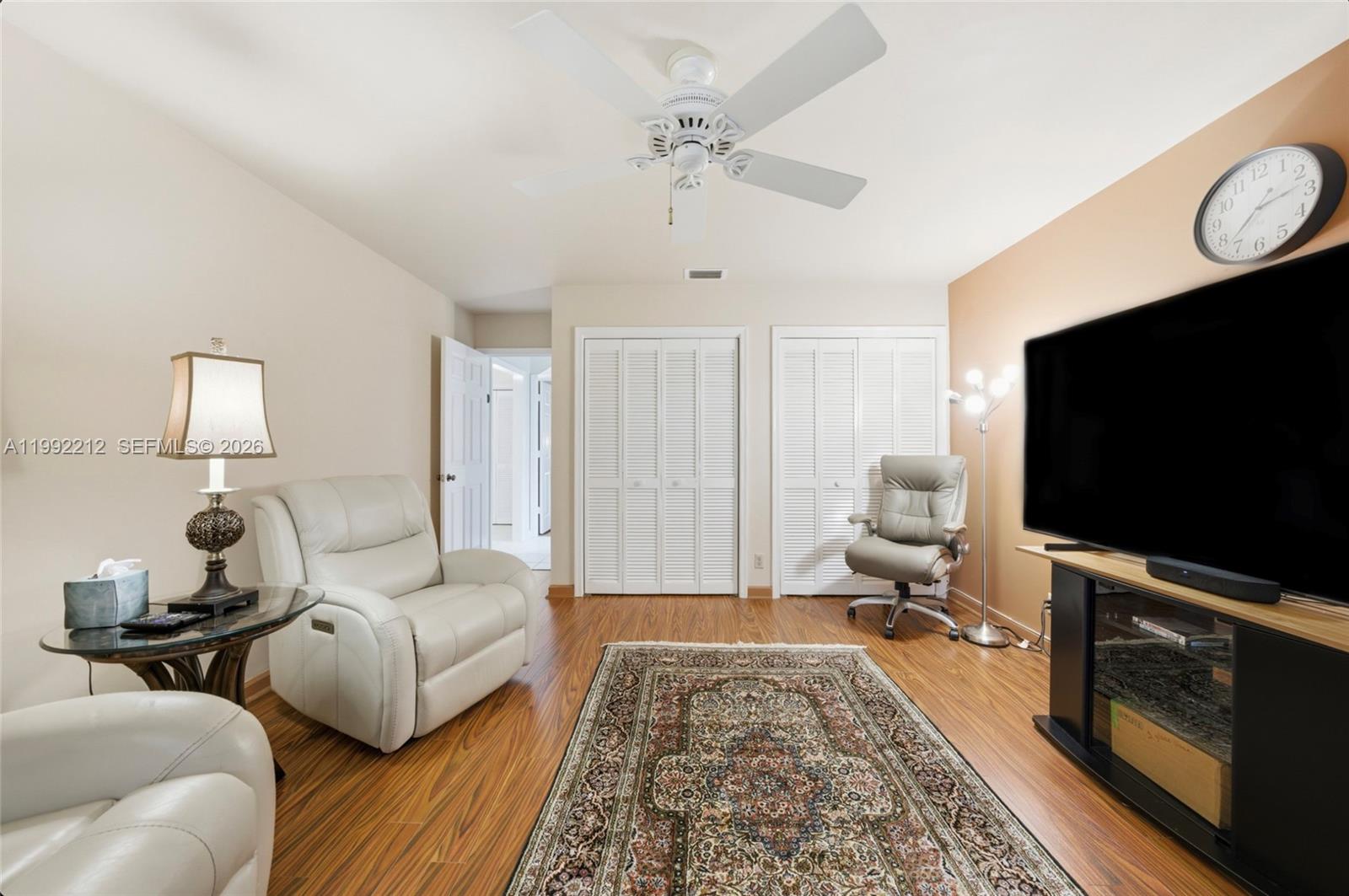 SHORES 1 - Residential