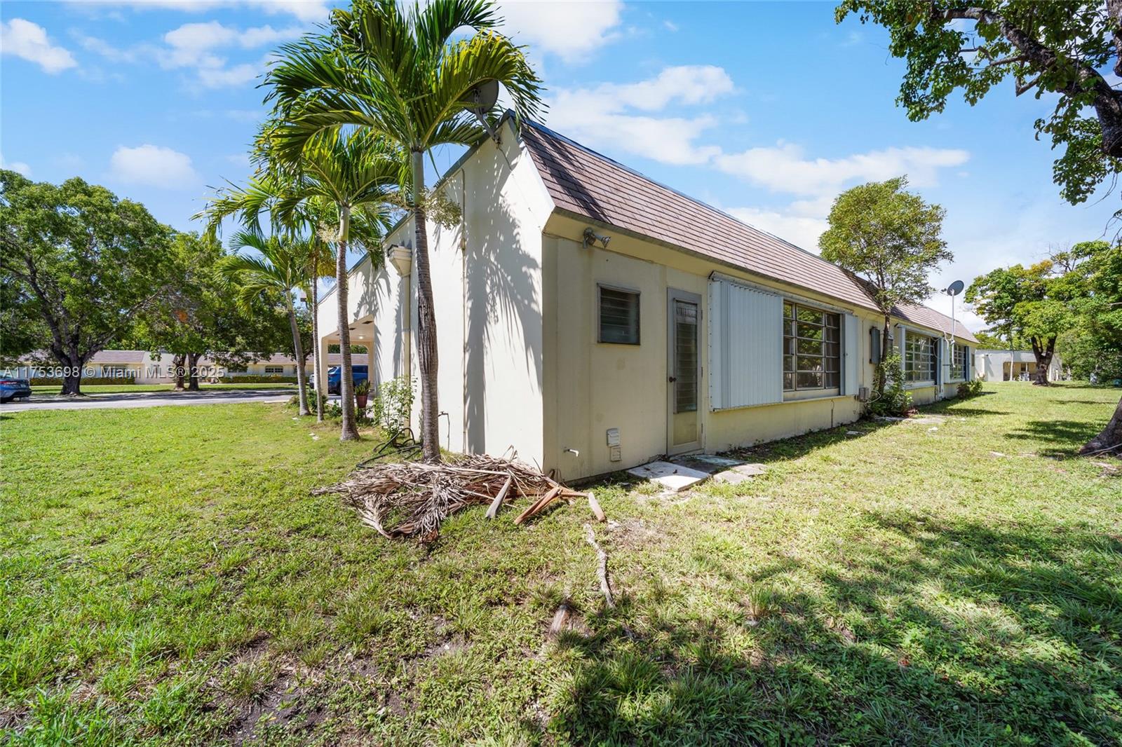 GREEN HILLS PARK WEST NO - Residential