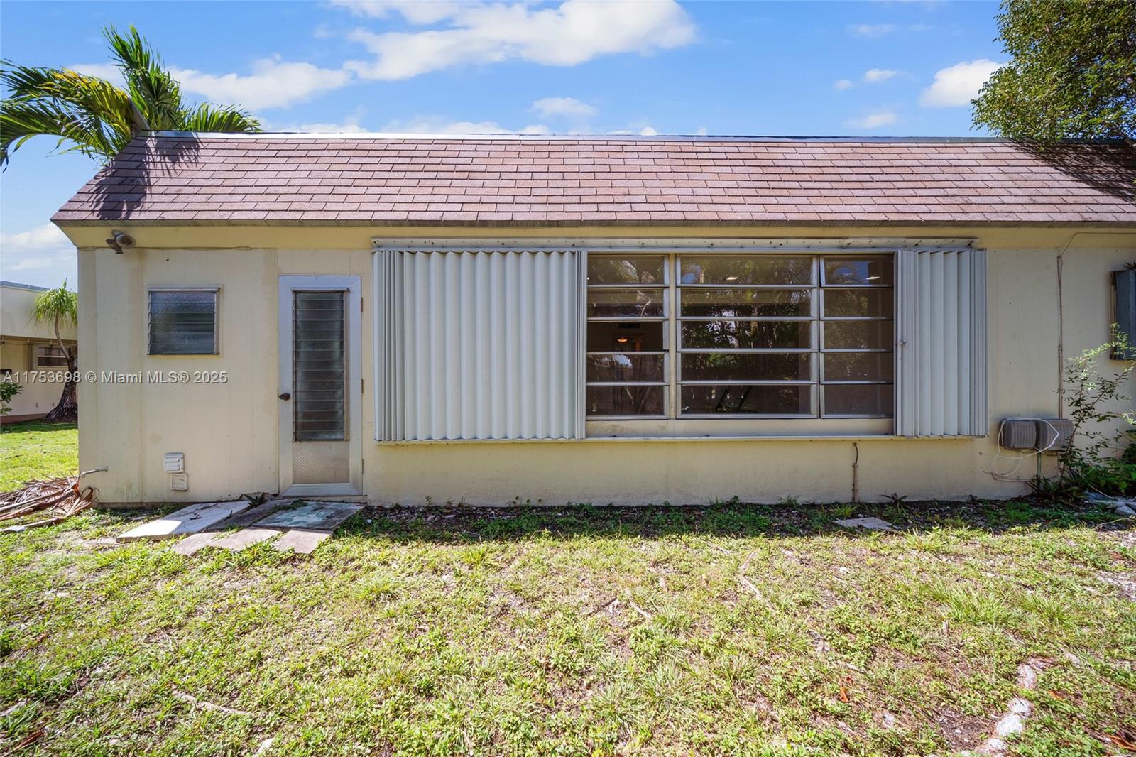 GREEN HILLS PARK WEST NO - Residential