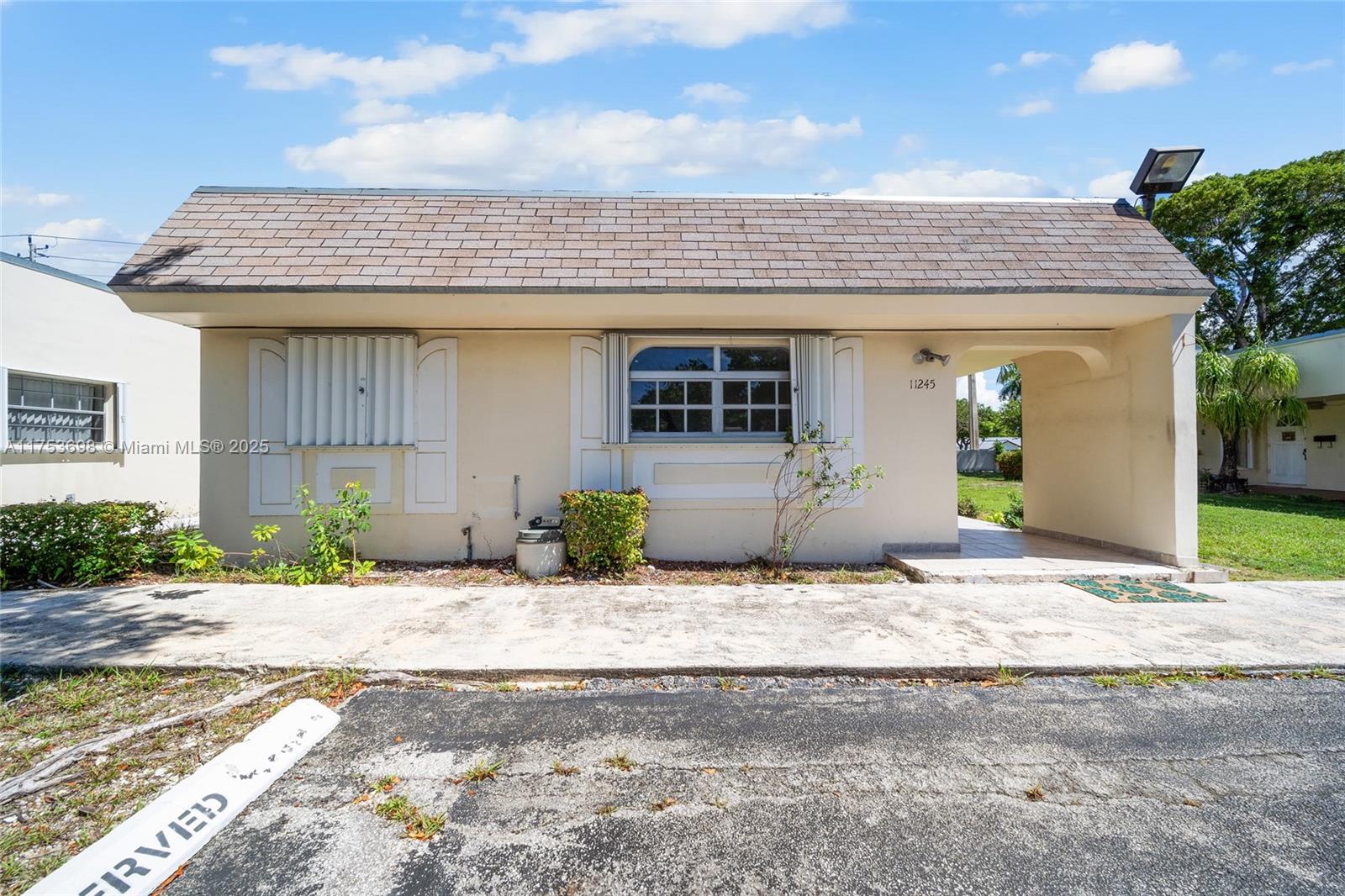 This charming townhouse features 2 bedrooms, 2 bathrooms, and an inviting eat-in kitchen, which is currently undergoing renovations to enhance its appeal. The open floor plan includes a living-dining room and a cozy family room, perfect for relaxing or entertaining. The home boasts large closets, all-tile flooring, and a convenient in-unit laundry. Enjoy the peaceful surroundings with a walking path encircling the property.
The Green Hills community offers a variety of activities and amenities, making it an ideal place to call home.