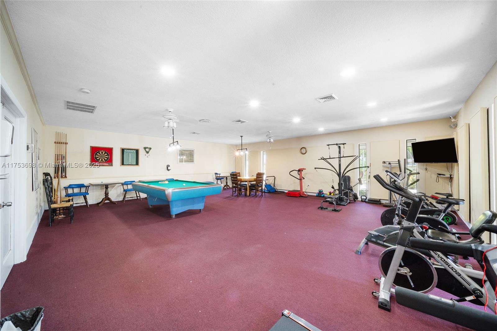 GREEN HILLS PARK WEST NO - Residential