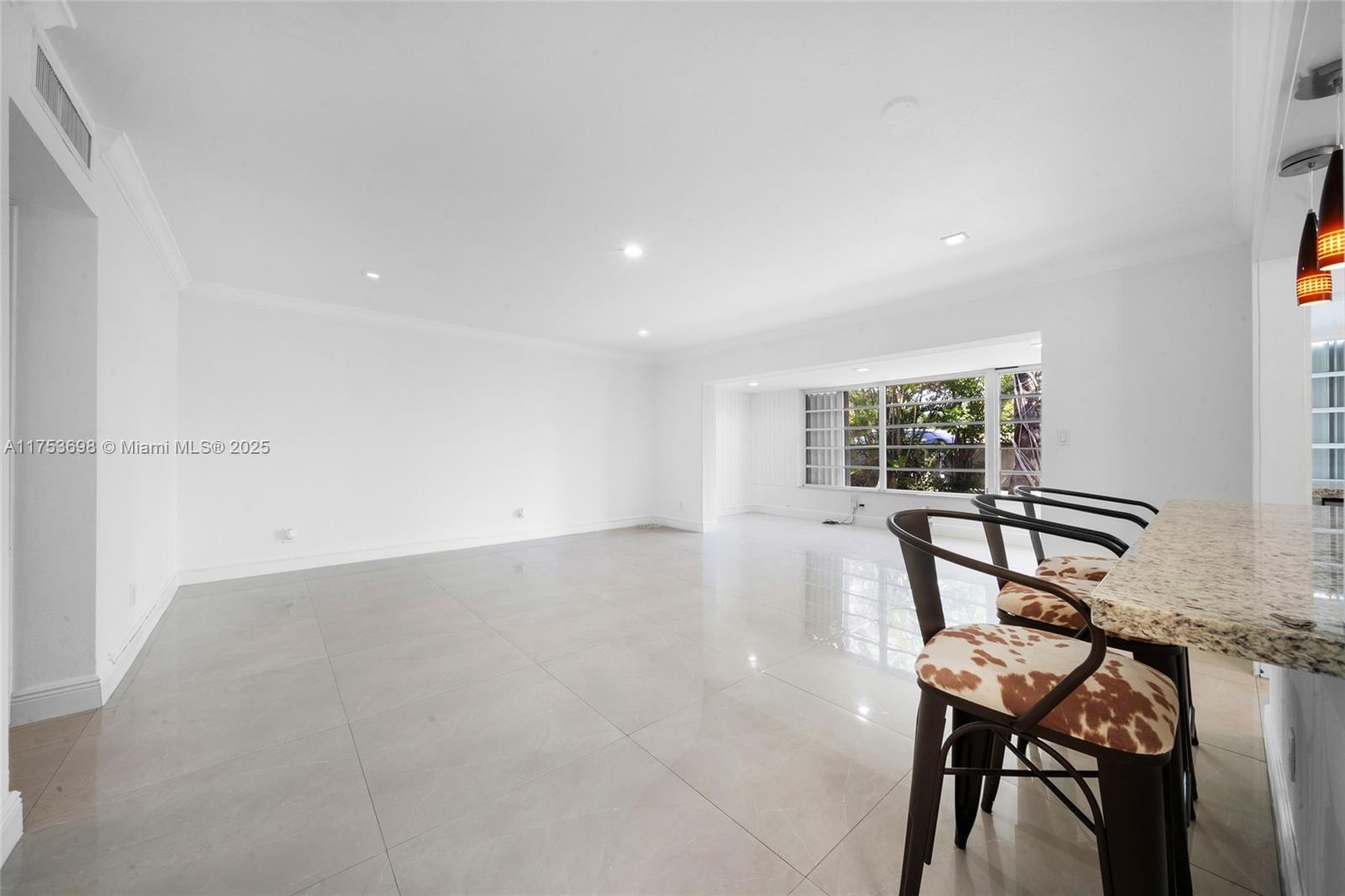 GREEN HILLS PARK WEST NO - Residential