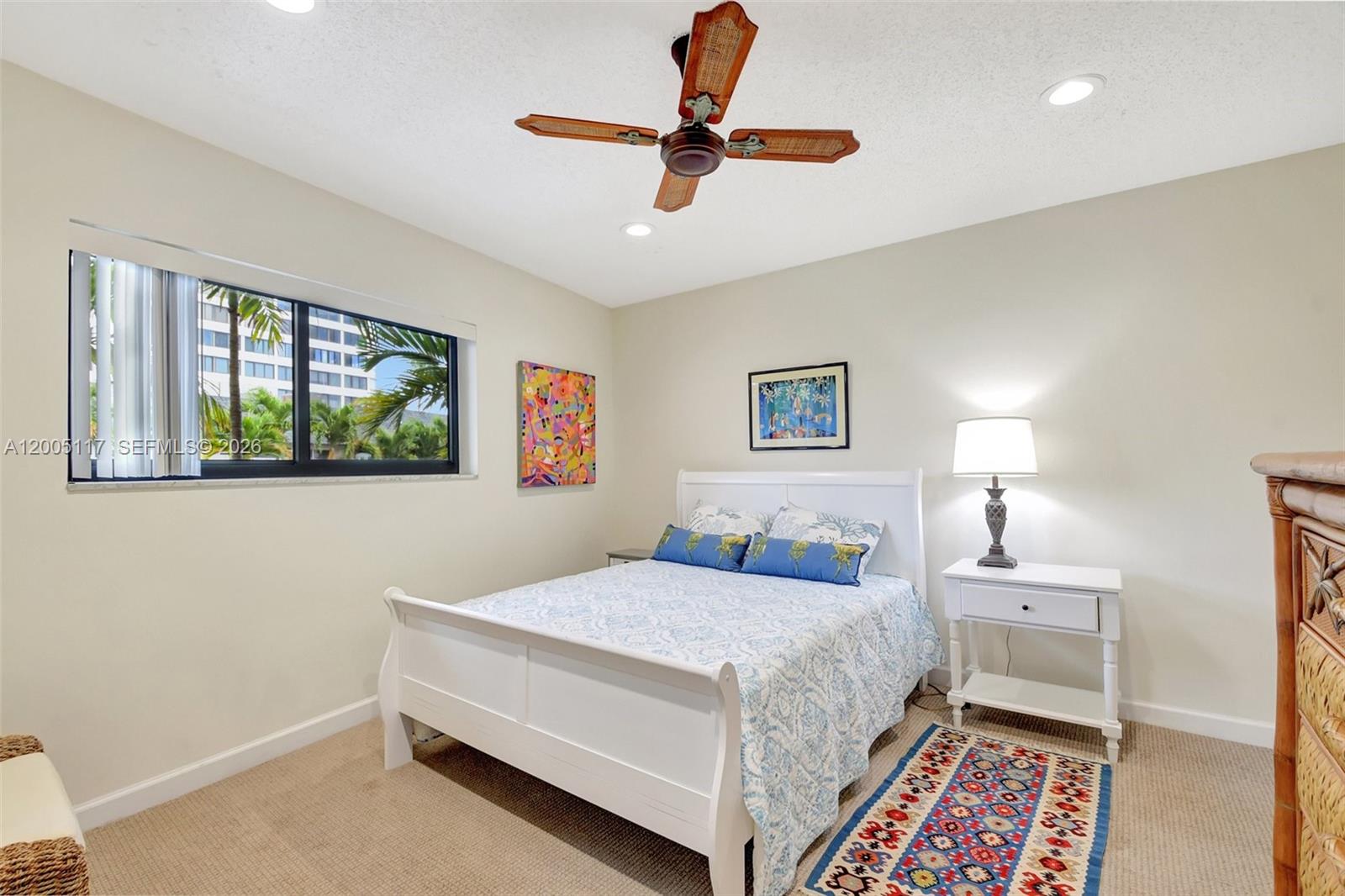 SOUTHGATE CONDO - Residential