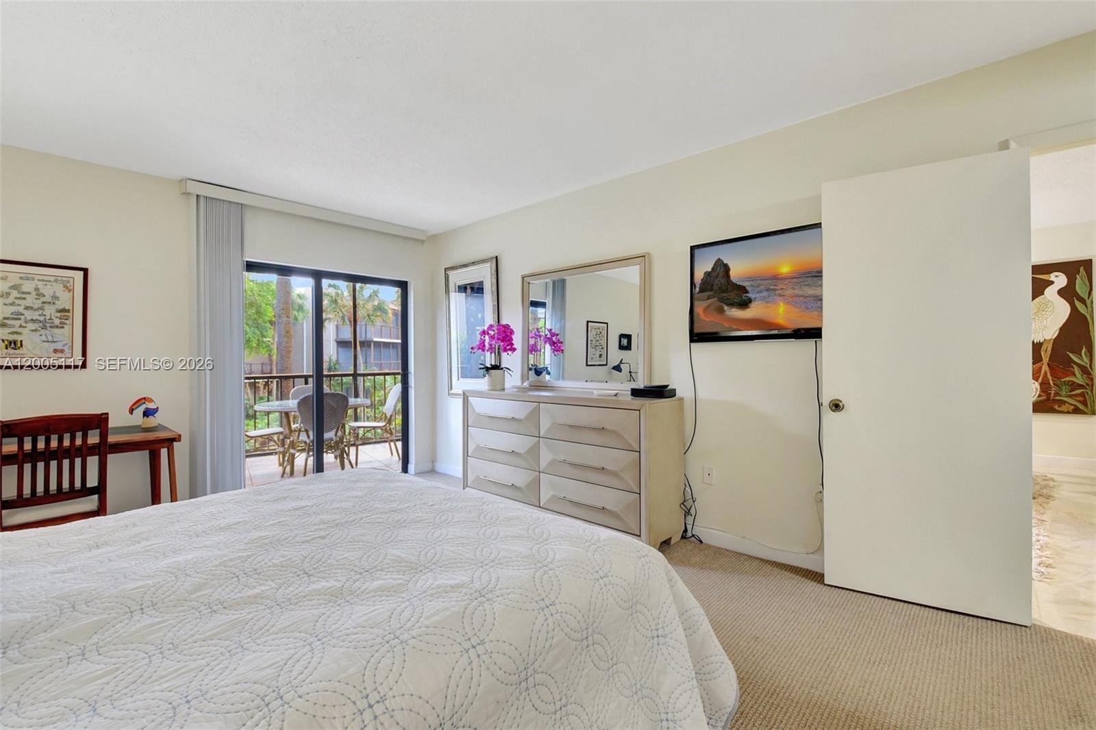 SOUTHGATE CONDO - Residential
