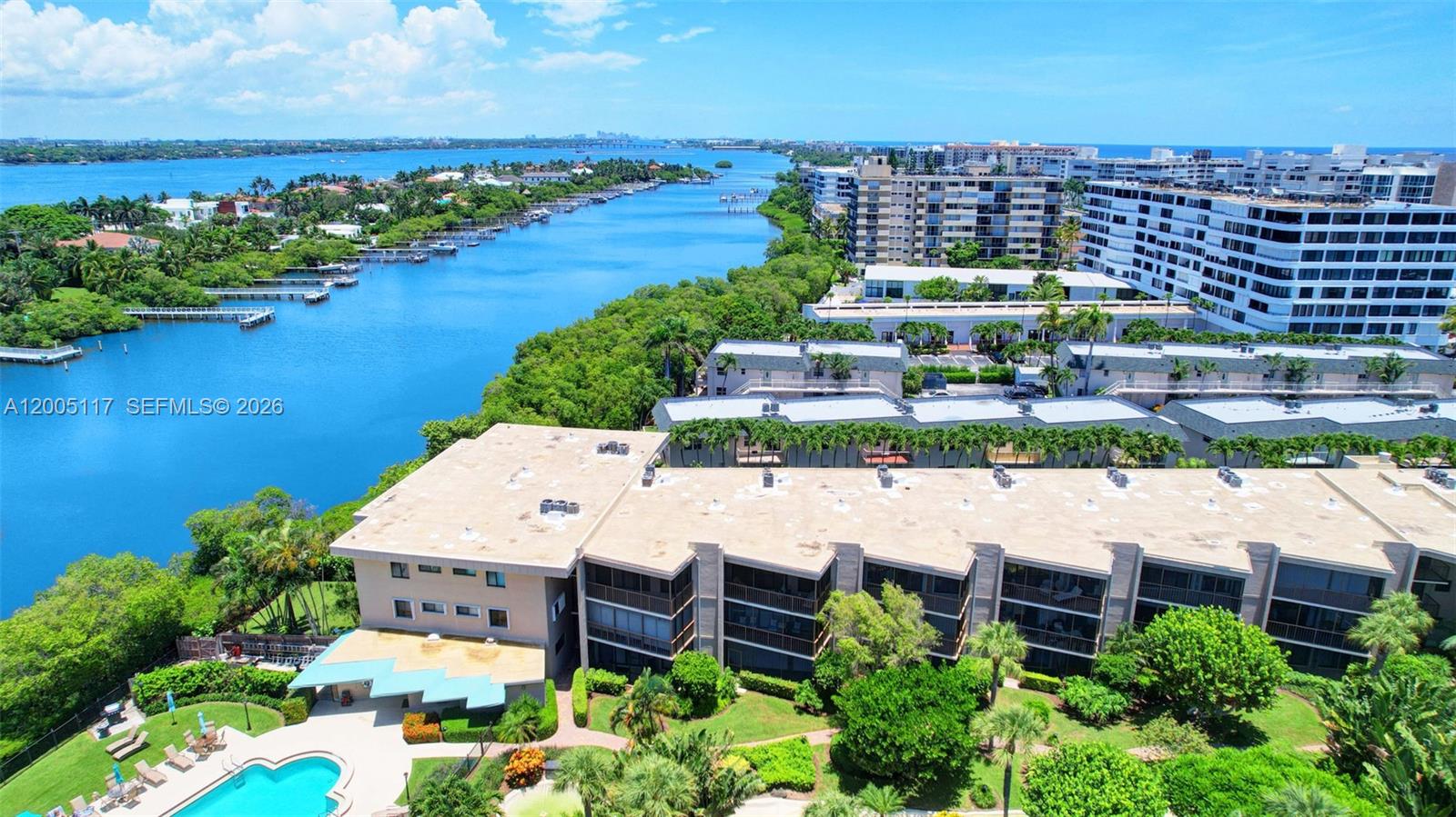 SOUTHGATE CONDO - Residential
