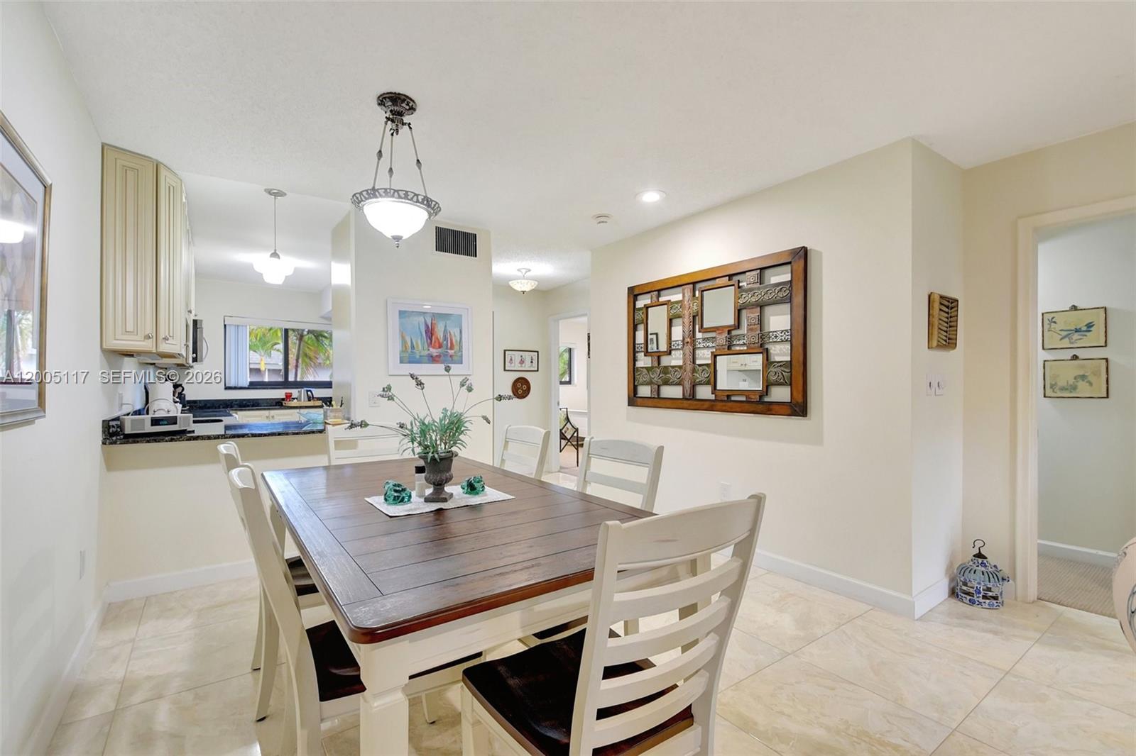 SOUTHGATE CONDO - Residential