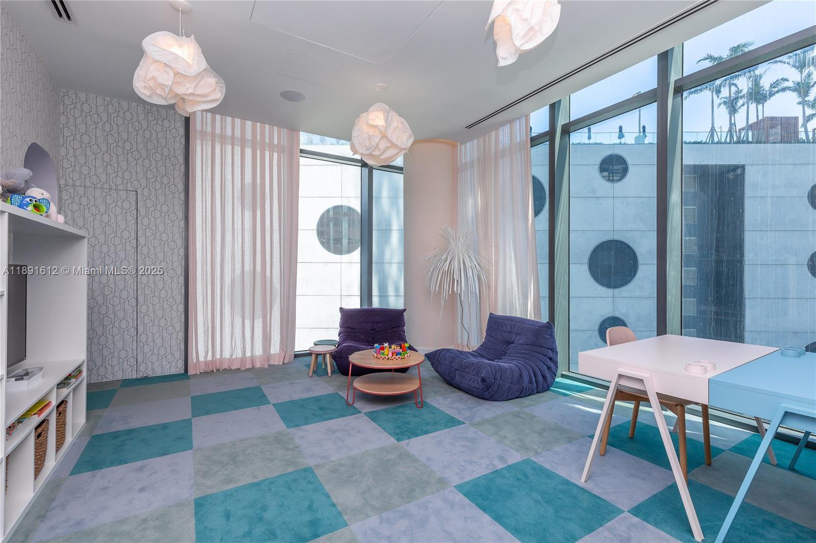 PARAISO BAY CONDO - Residential Lease