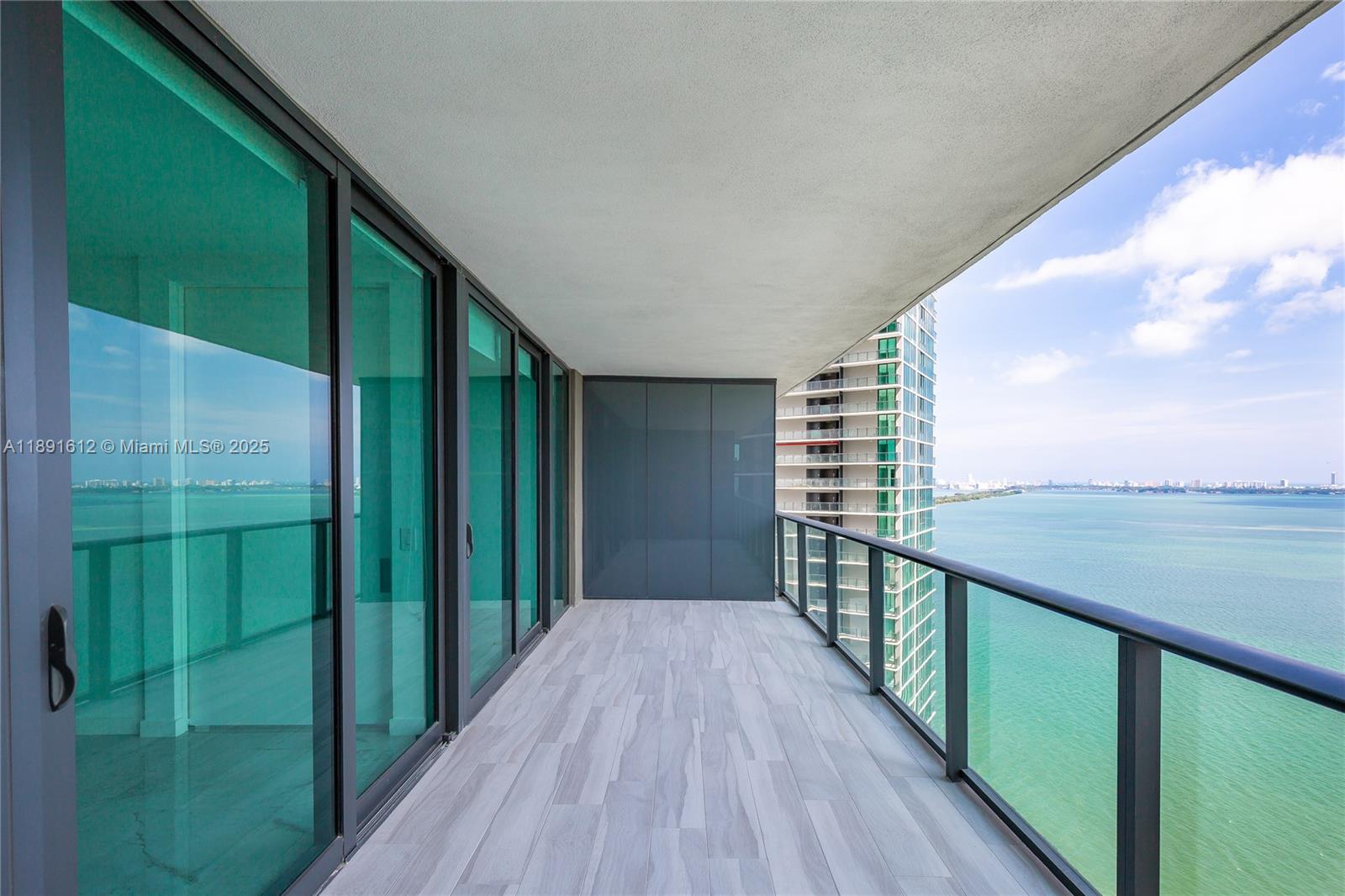 PARAISO BAY CONDO - Residential Lease