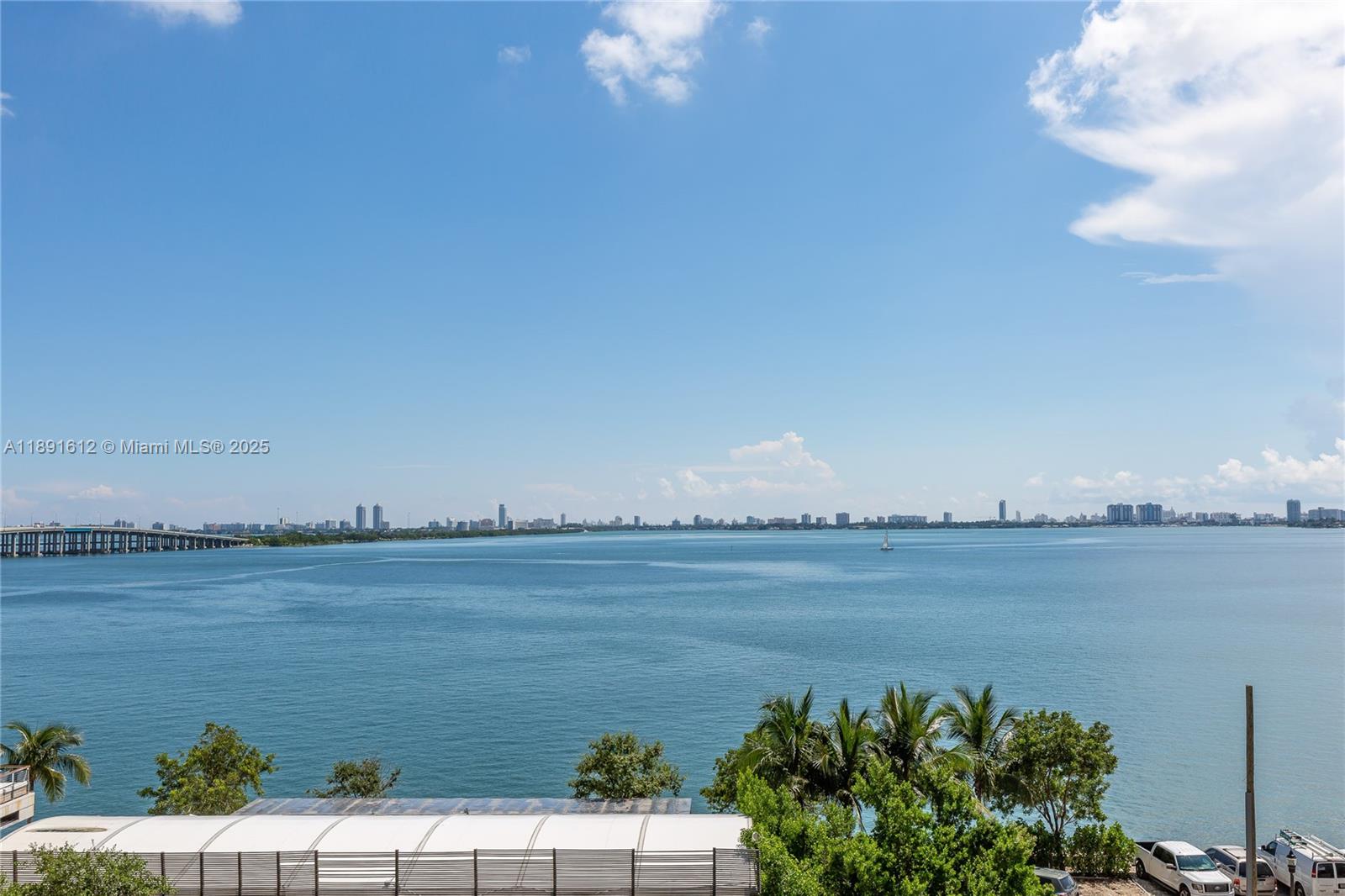 PARAISO BAY CONDO - Residential Lease