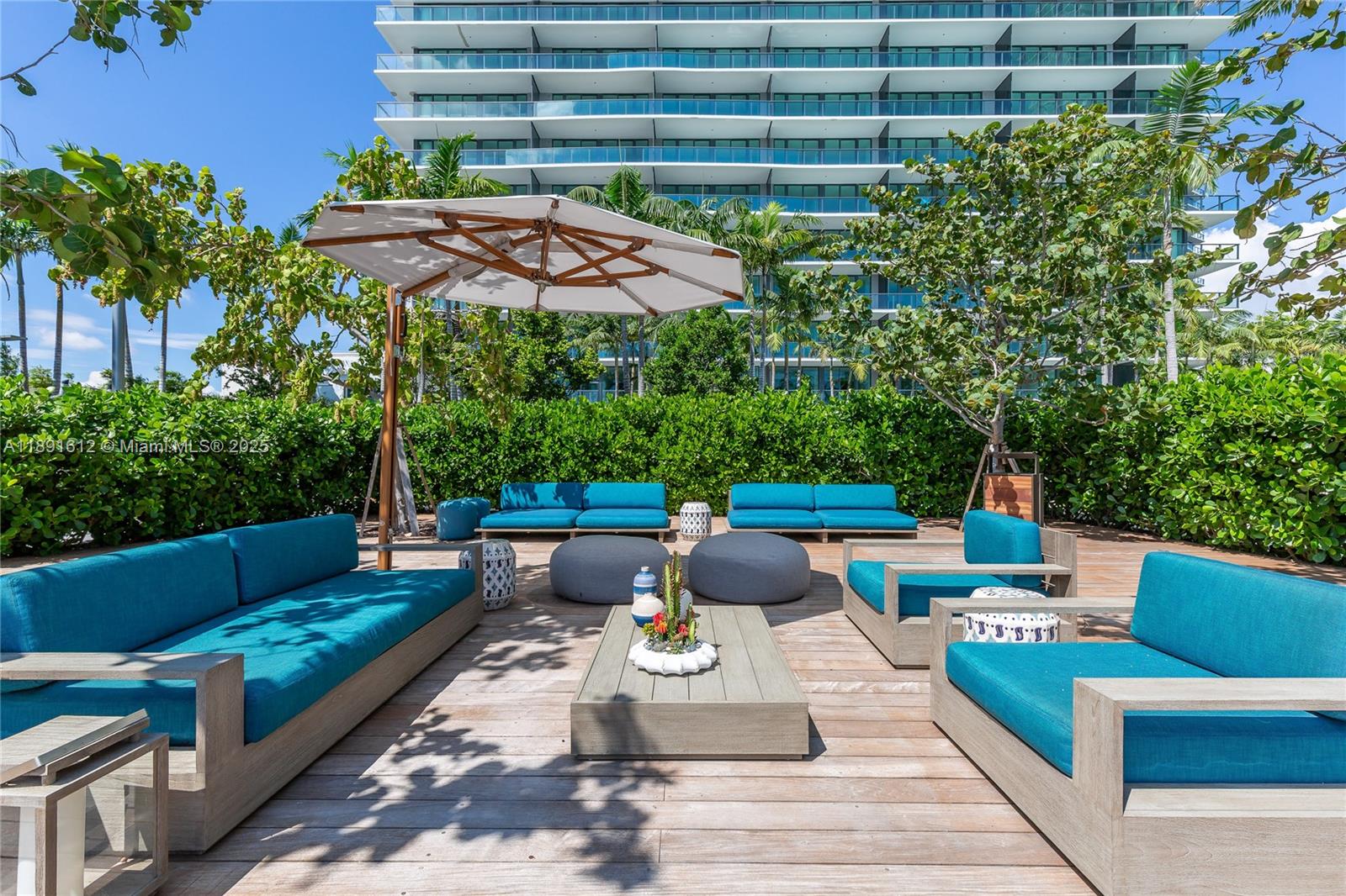PARAISO BAY CONDO - Residential Lease
