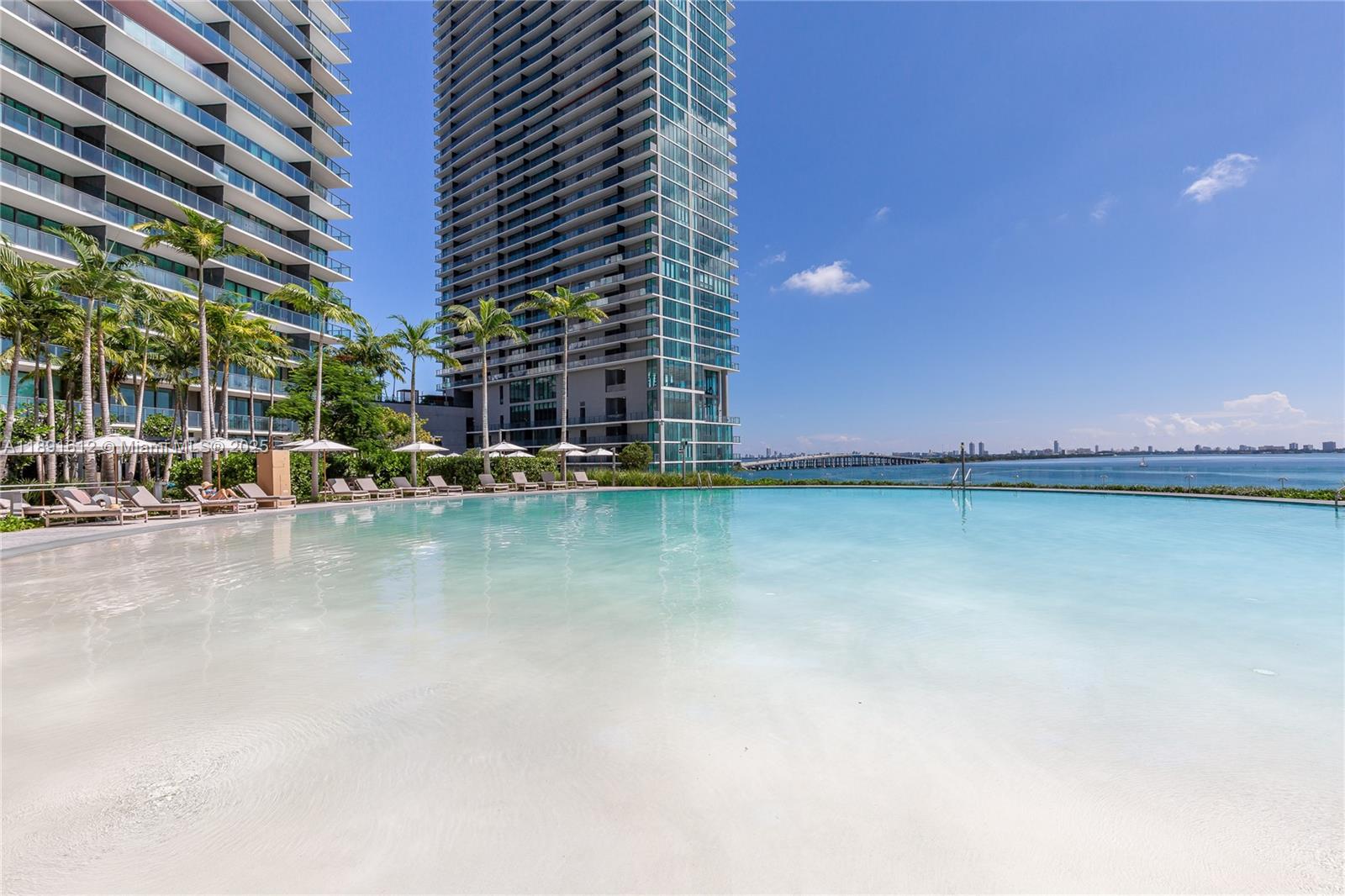 PARAISO BAY CONDO - Residential Lease