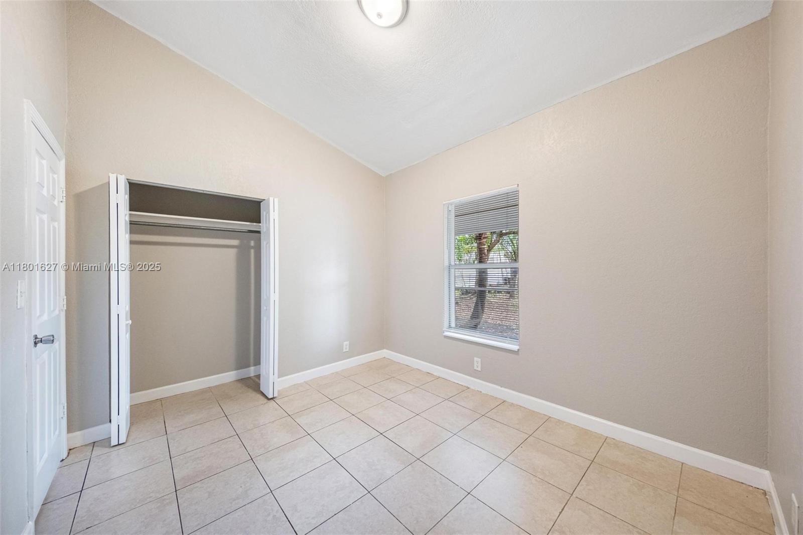IVES ESTATES SEC 1 - Residential