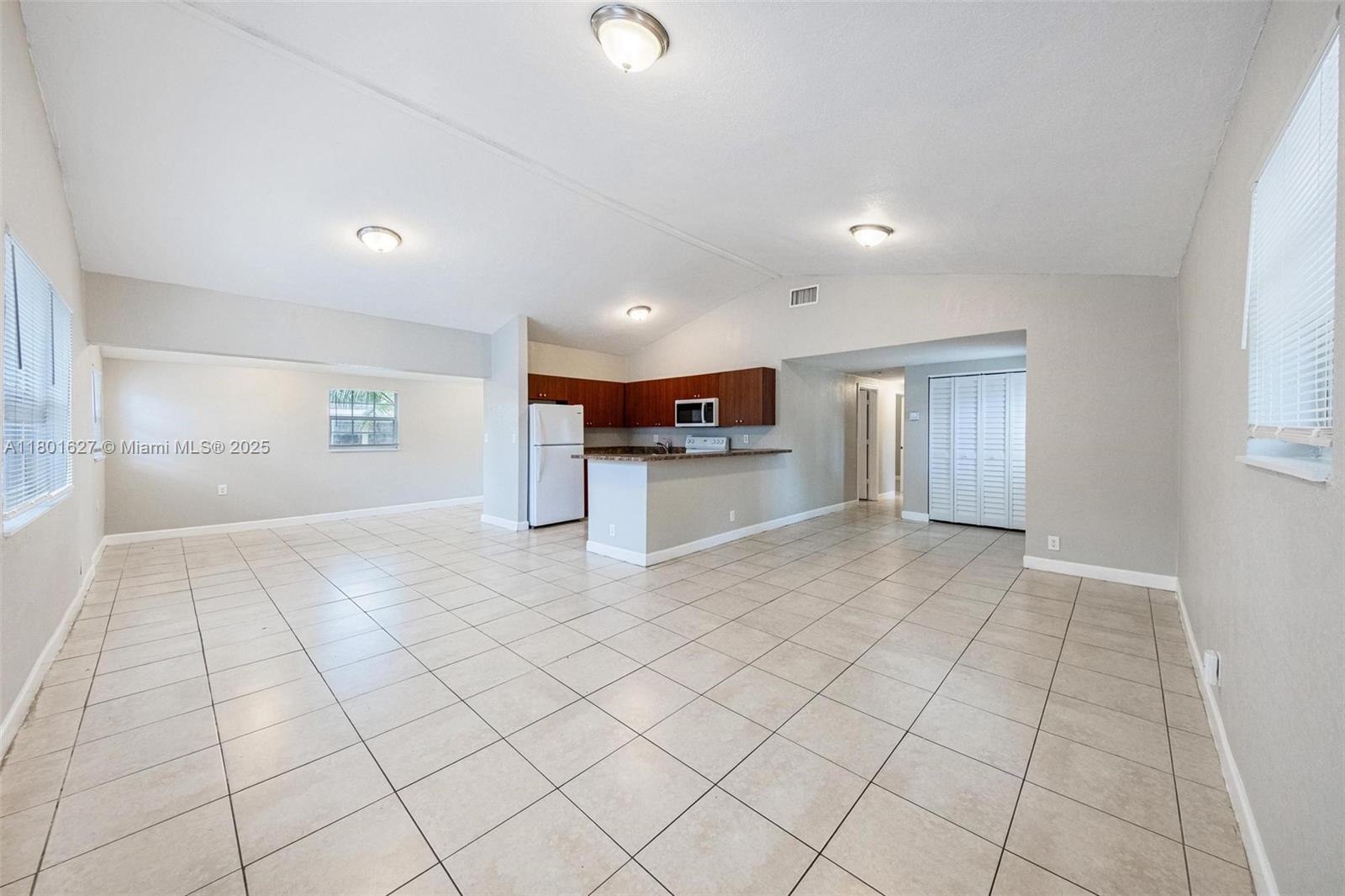IVES ESTATES SEC 1 - Residential