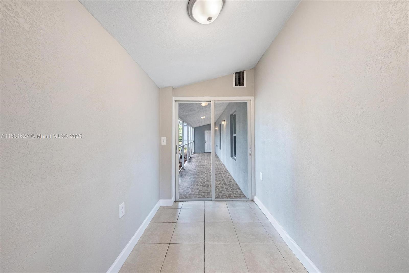 IVES ESTATES SEC 1 - Residential