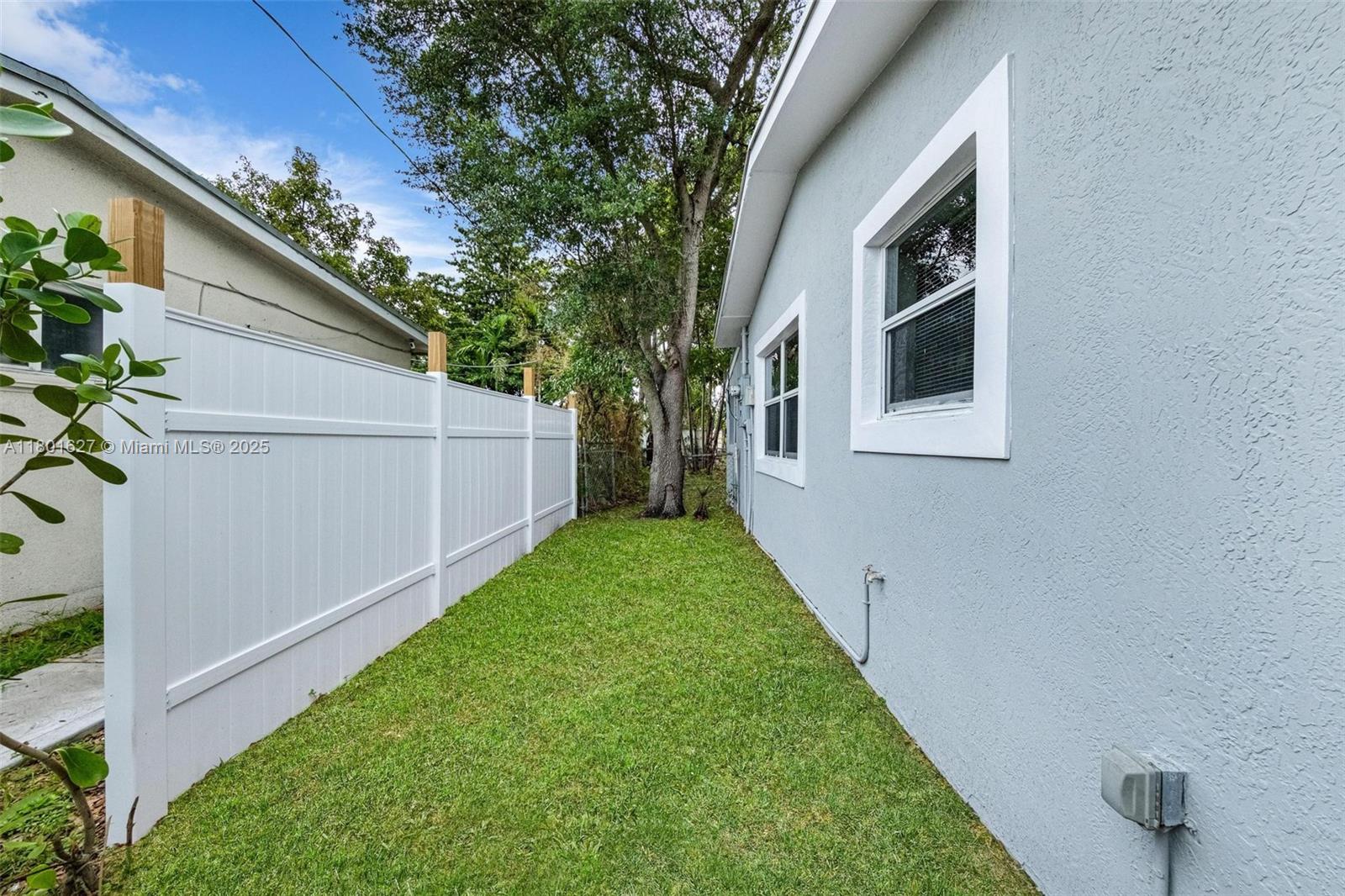 IVES ESTATES SEC 1 - Residential