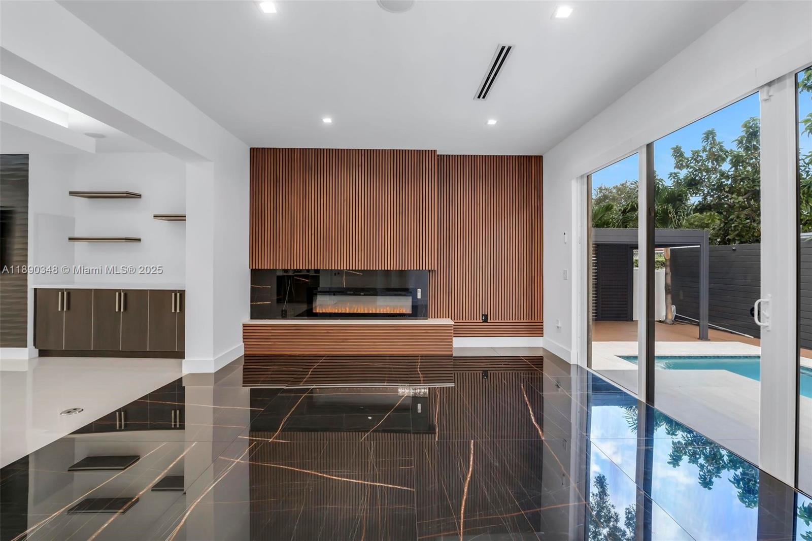 PARKDALE - Residential