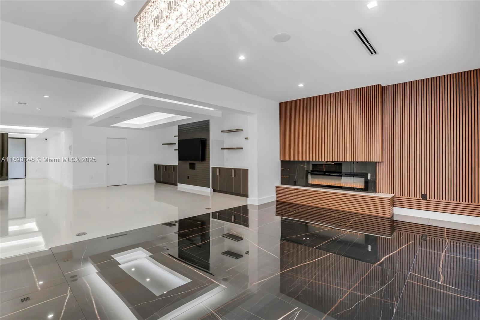 PARKDALE - Residential
