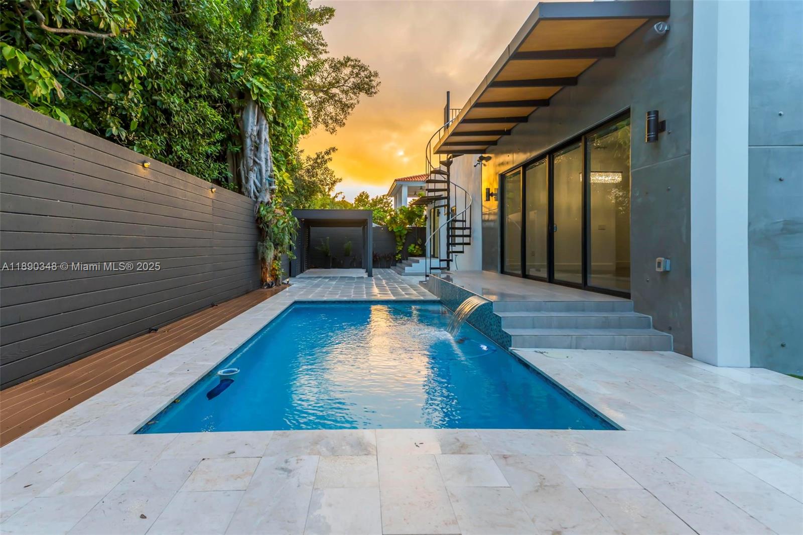 PARKDALE - Residential